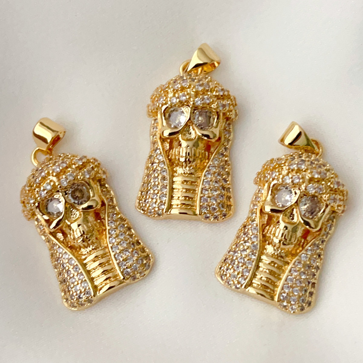 Pave pharaoh charm