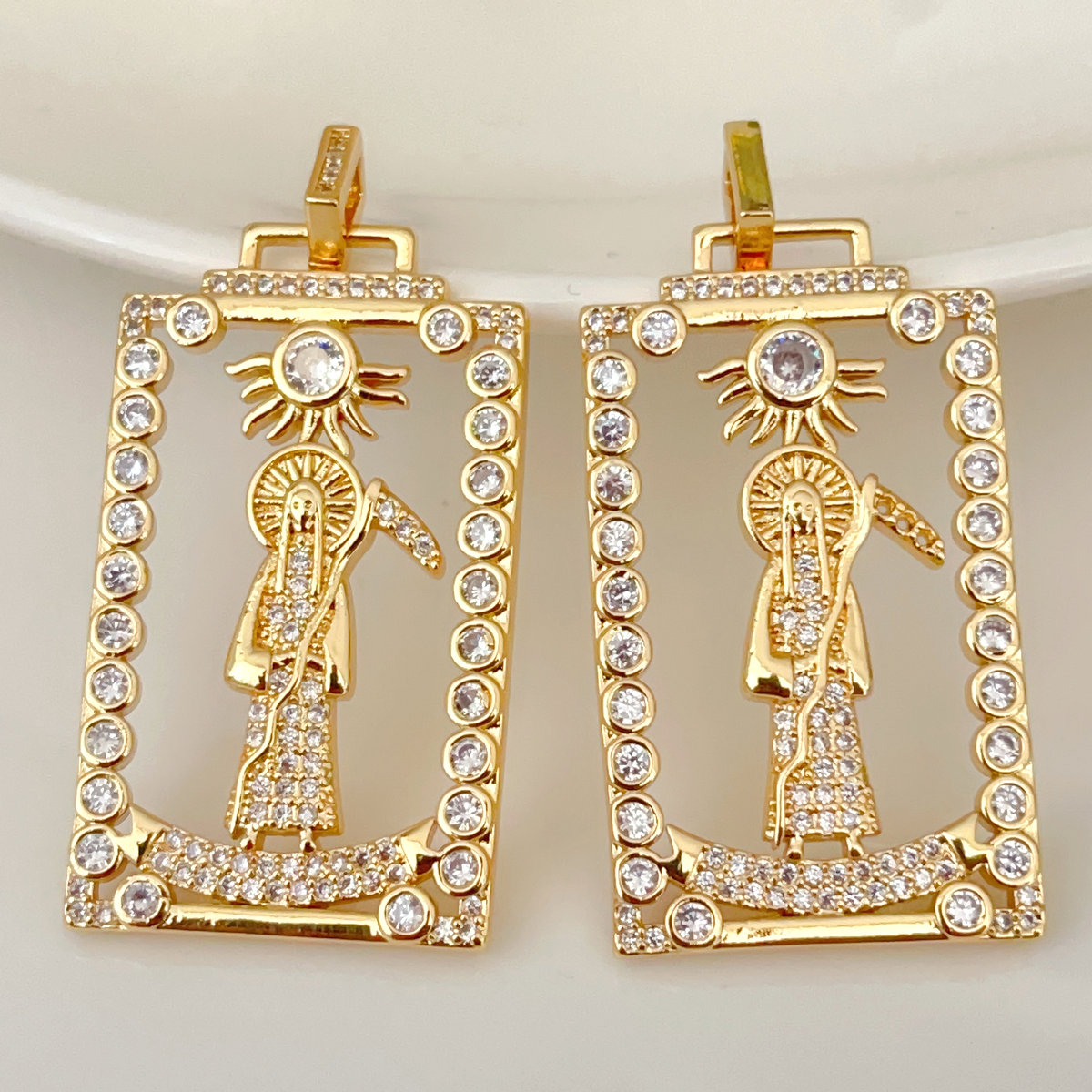 Pave religious series pendant