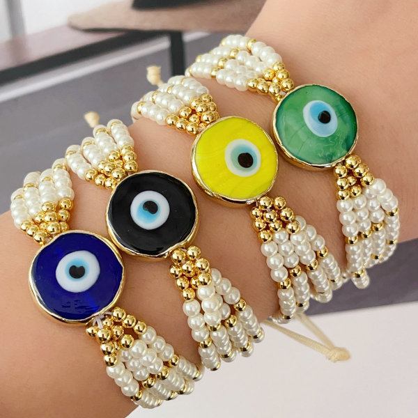 Glass pearl evil eye bracelet