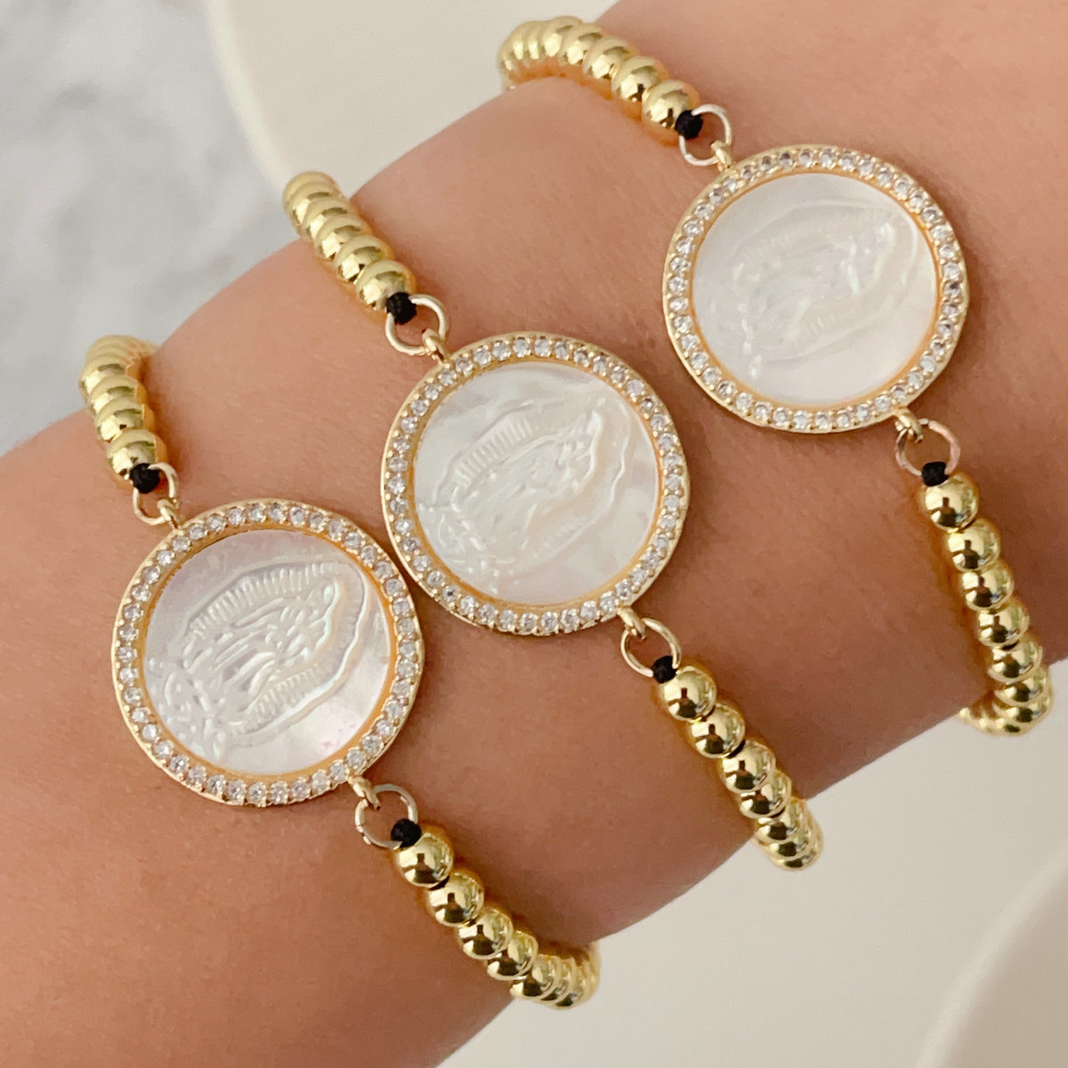Mop virgin mary bracelet