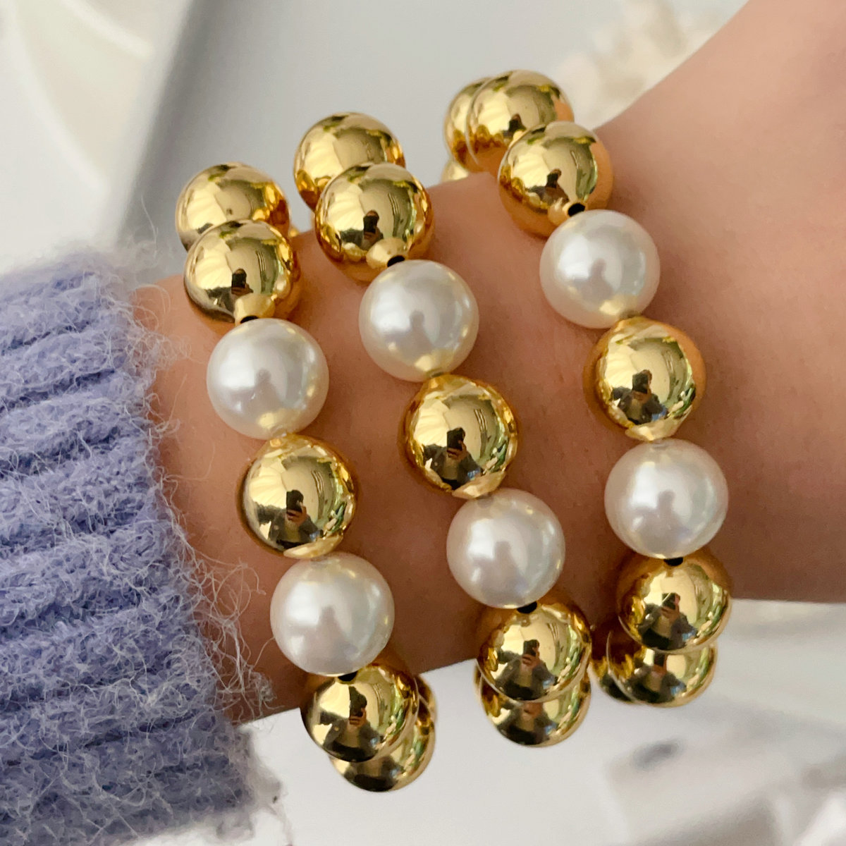 12mm Gold ball pearl bracelet
