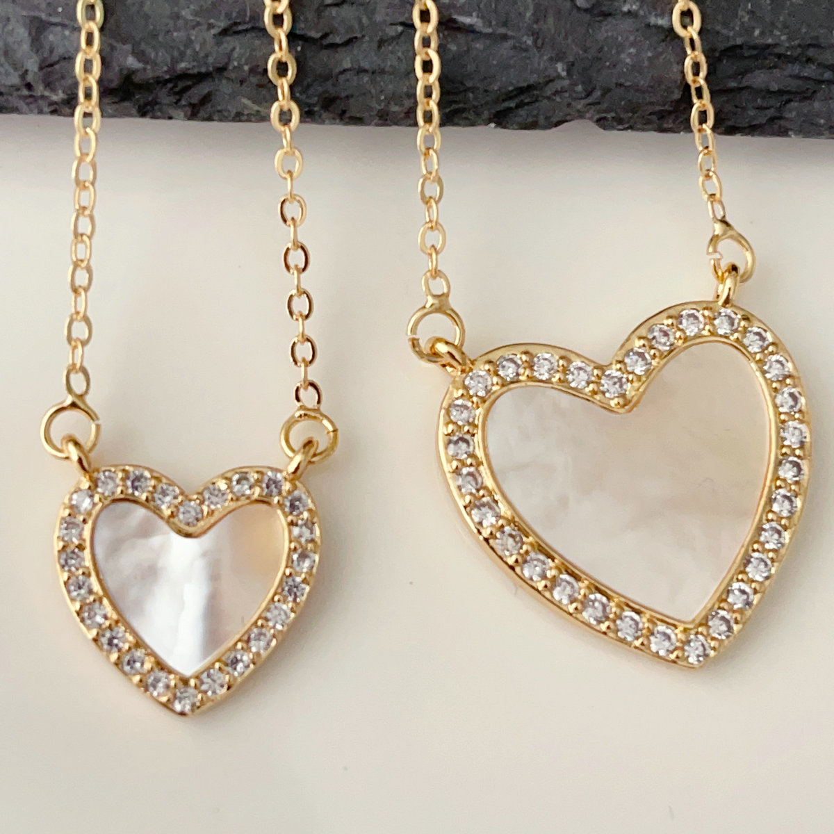 Mop heart pendant necklace ( with chain )