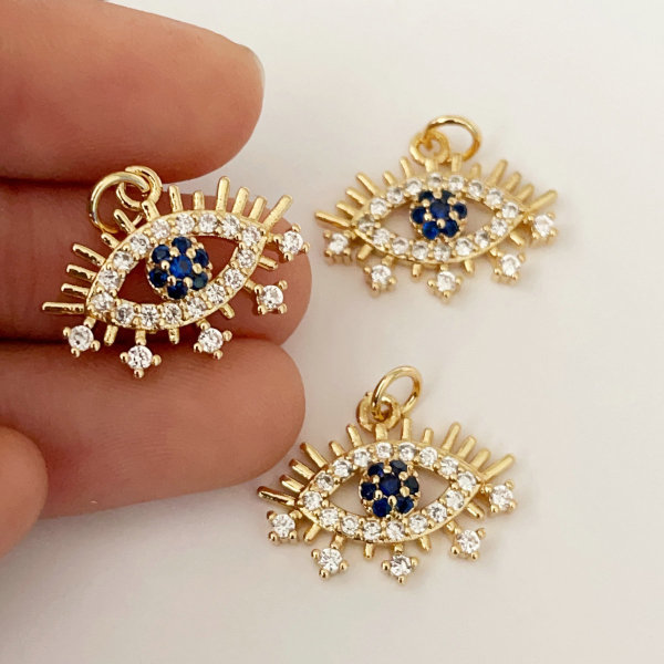 Small eye charm