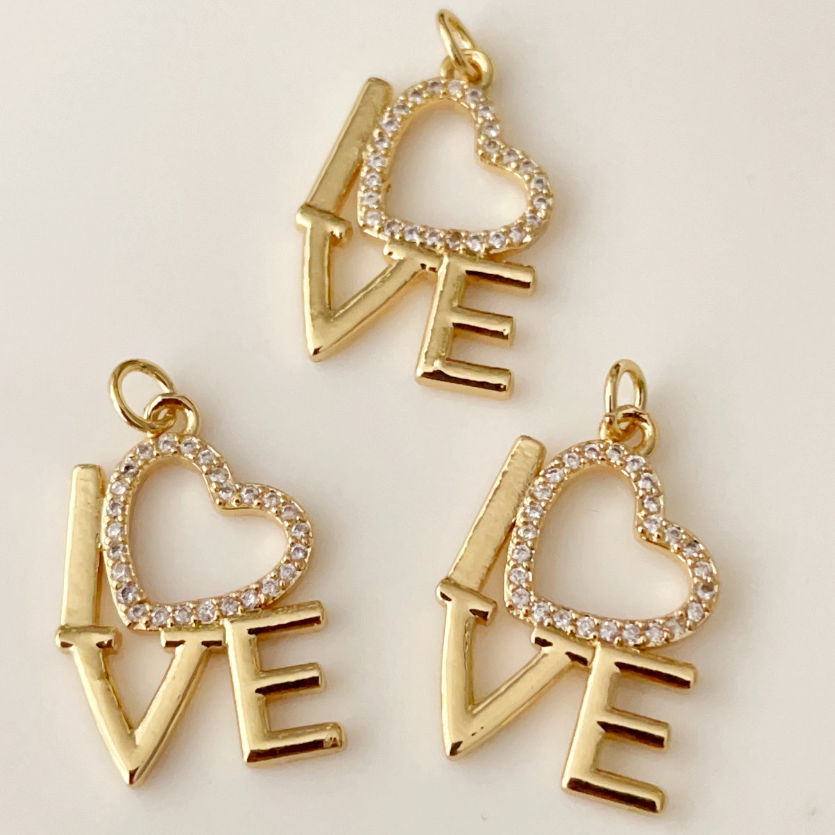 Pave words love charm