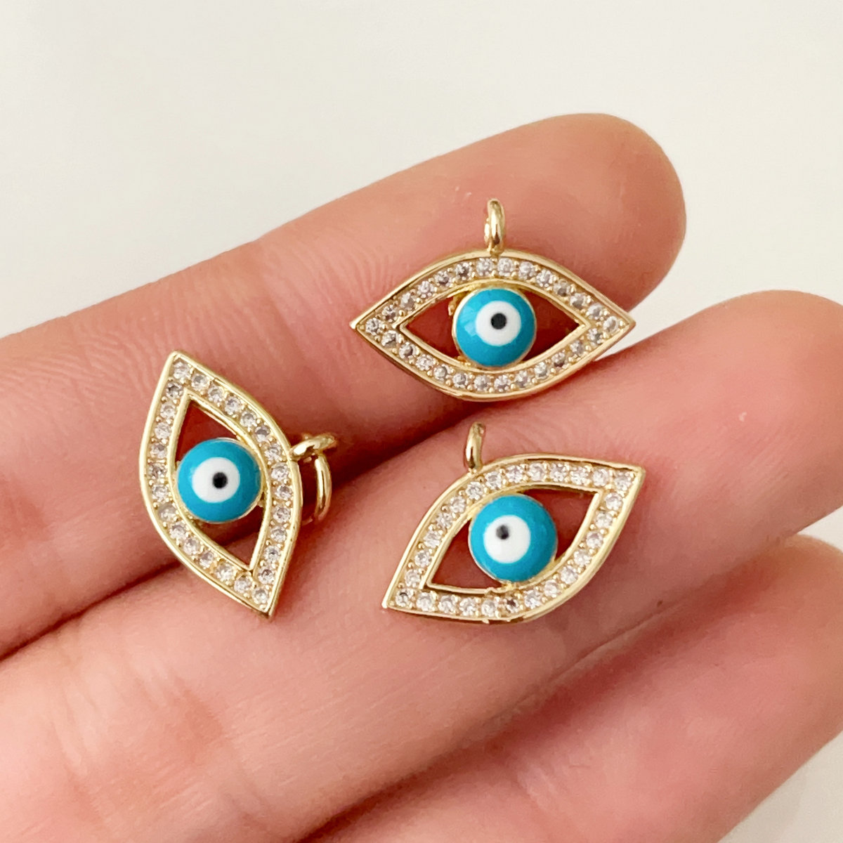 Small blue eye charm