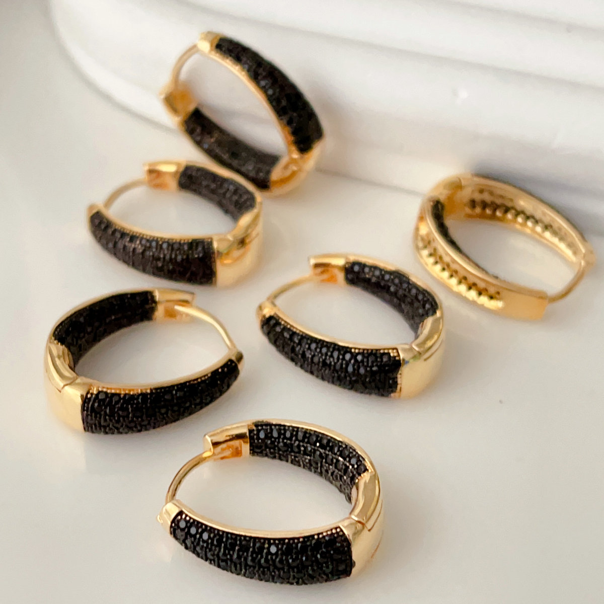 Black zircon hoop earrings