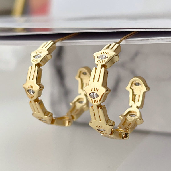 Hand shape hoop earrings