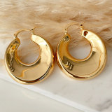 Big metal round earrings