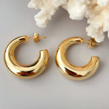 Metal hoop moon earrings