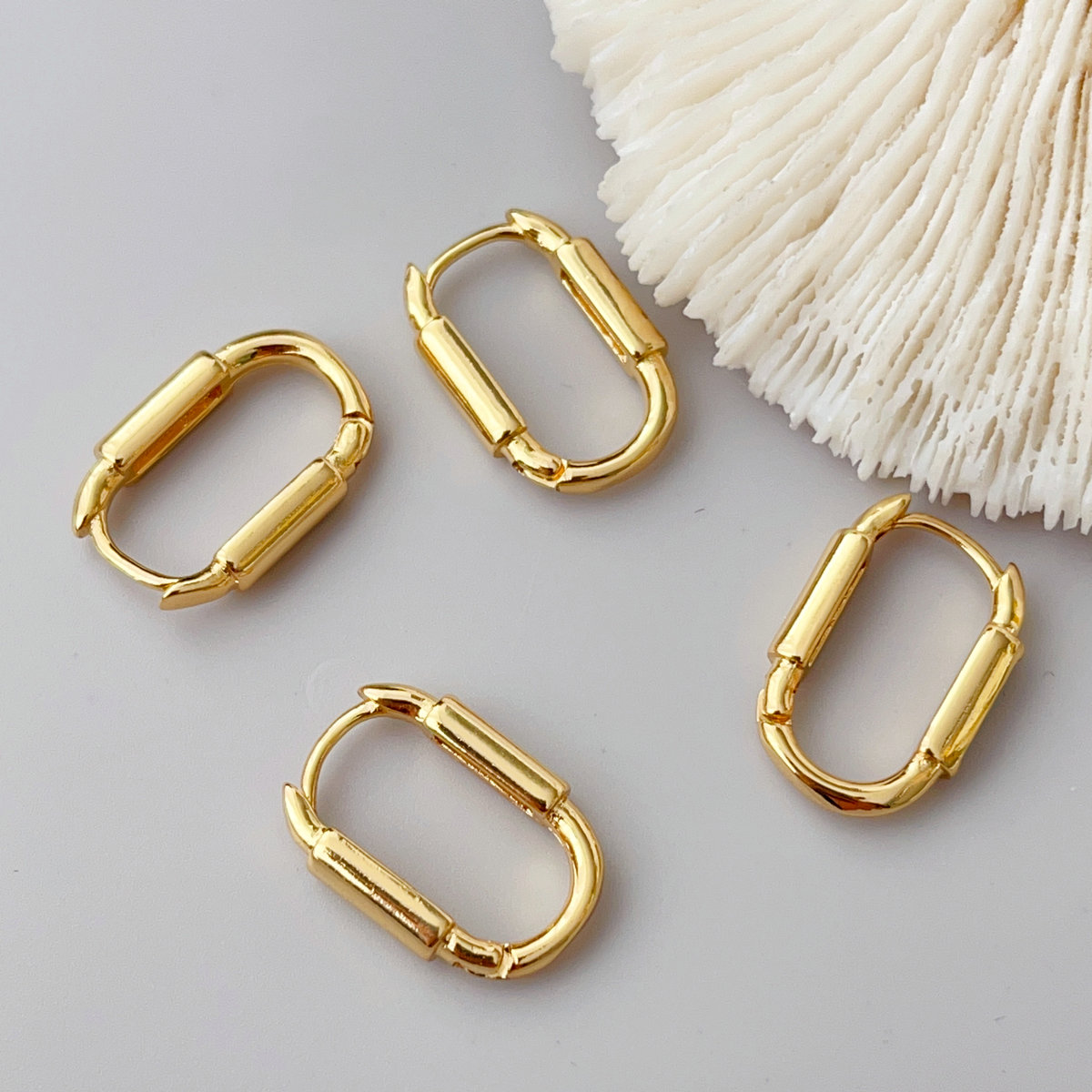 U shape pin hoop earrings