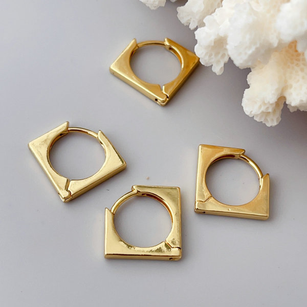 Metal square hoop basic earrings