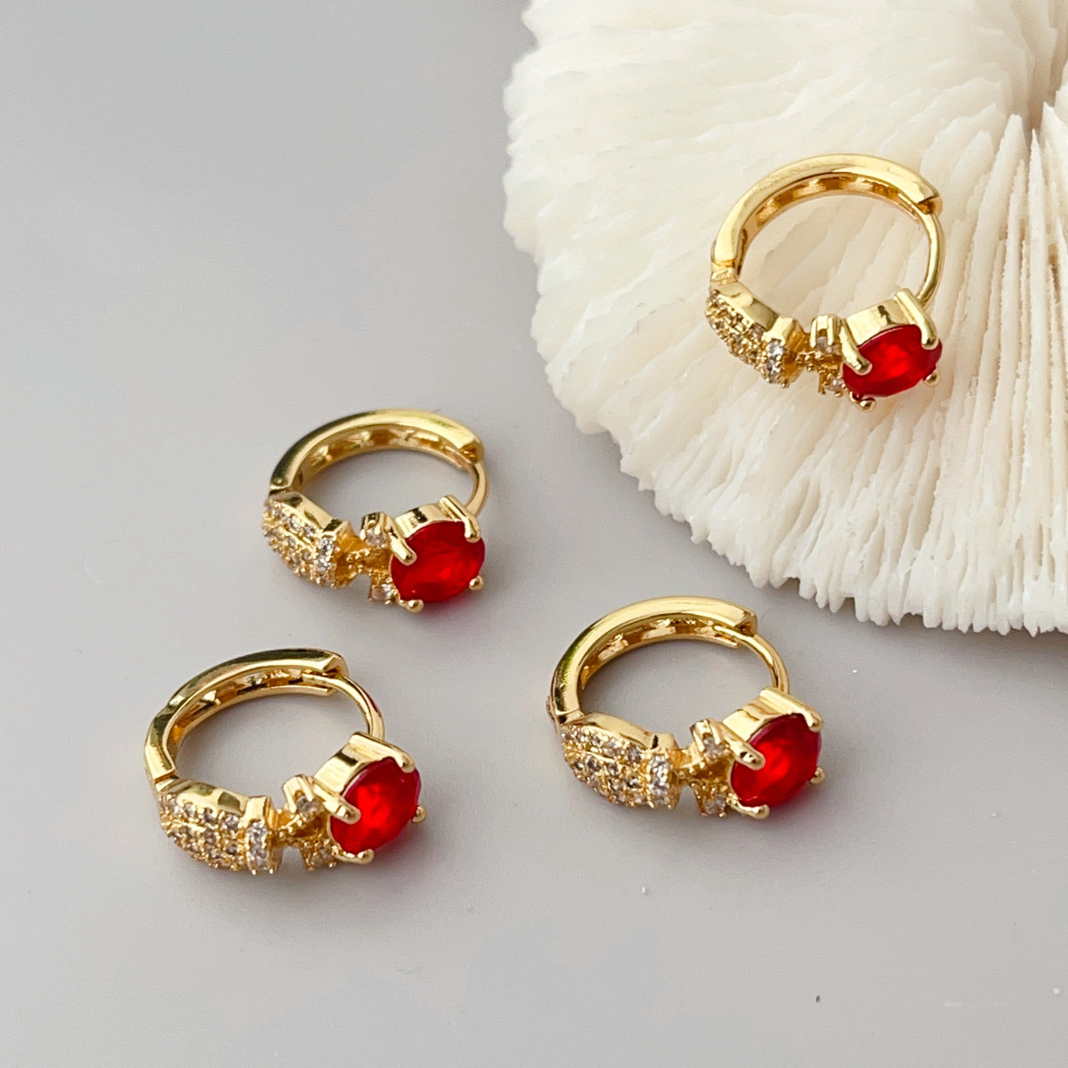 Red basic hoop earrings
