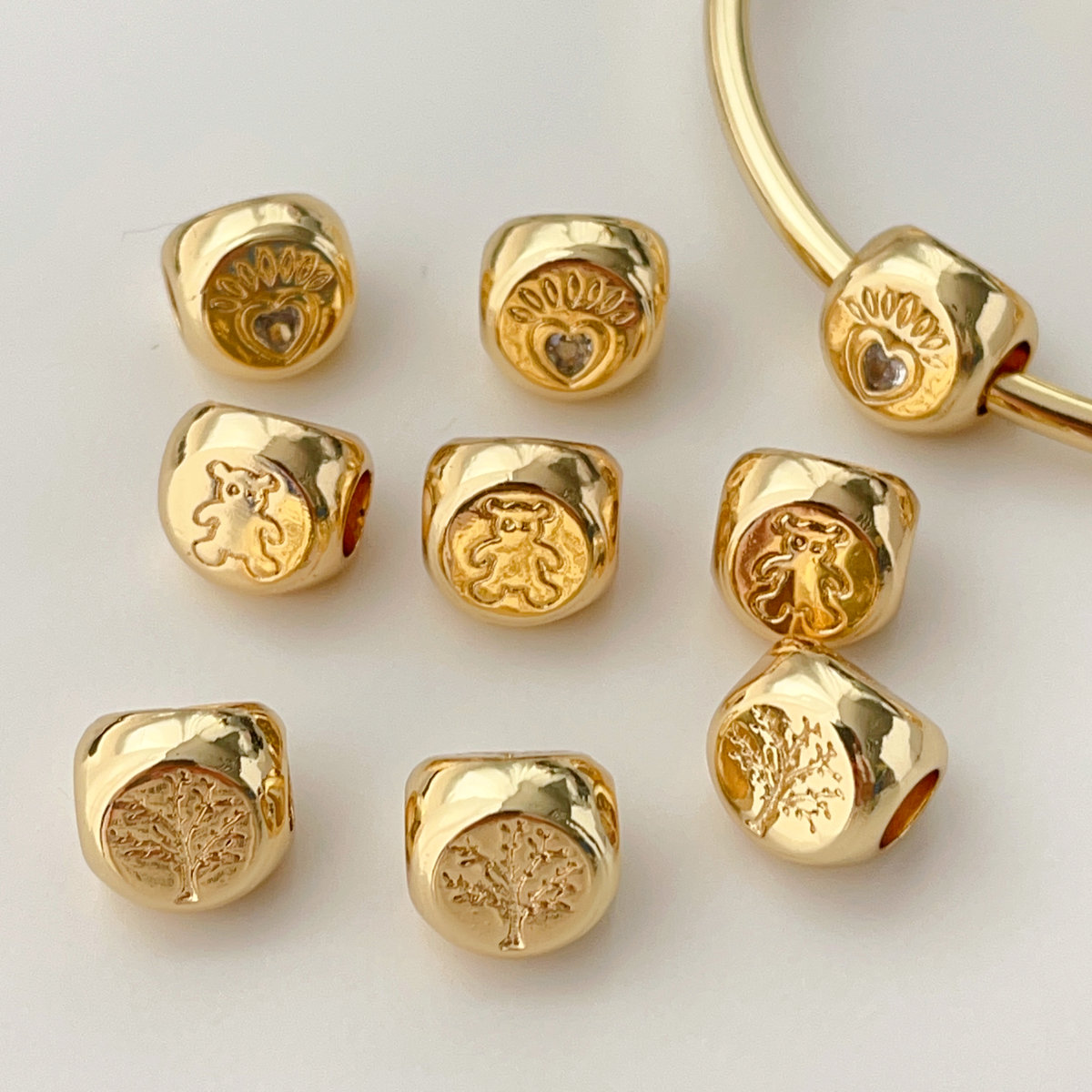 Big hole pave bead