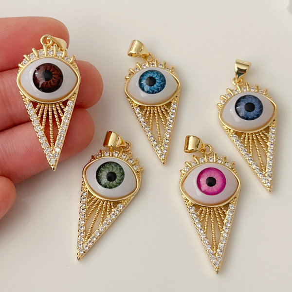 Arrow glass eye pendant