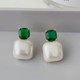 Green zircon post pearl earrings
