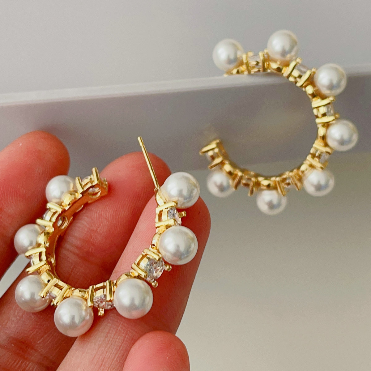 Pearl zircon hoop earrings