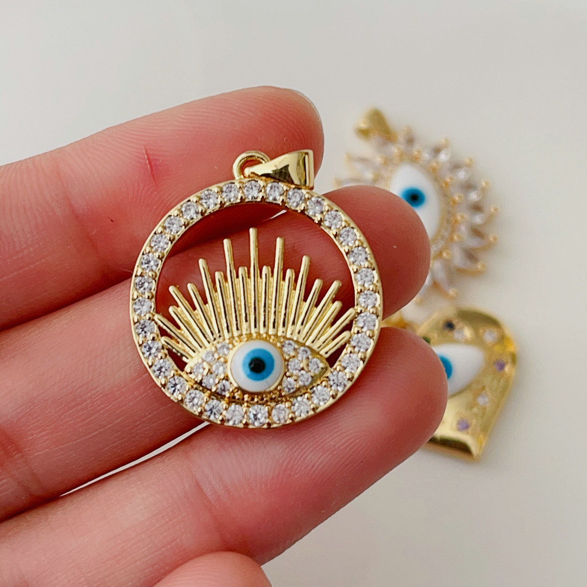 Round enamel eye pendant
