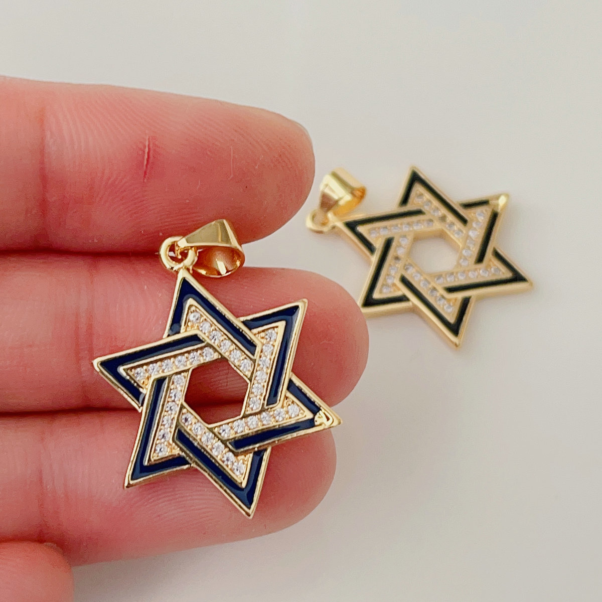 Enamel star pendant