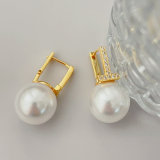 Glass pearl drop earrings