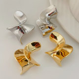 Fashon S shape earrings