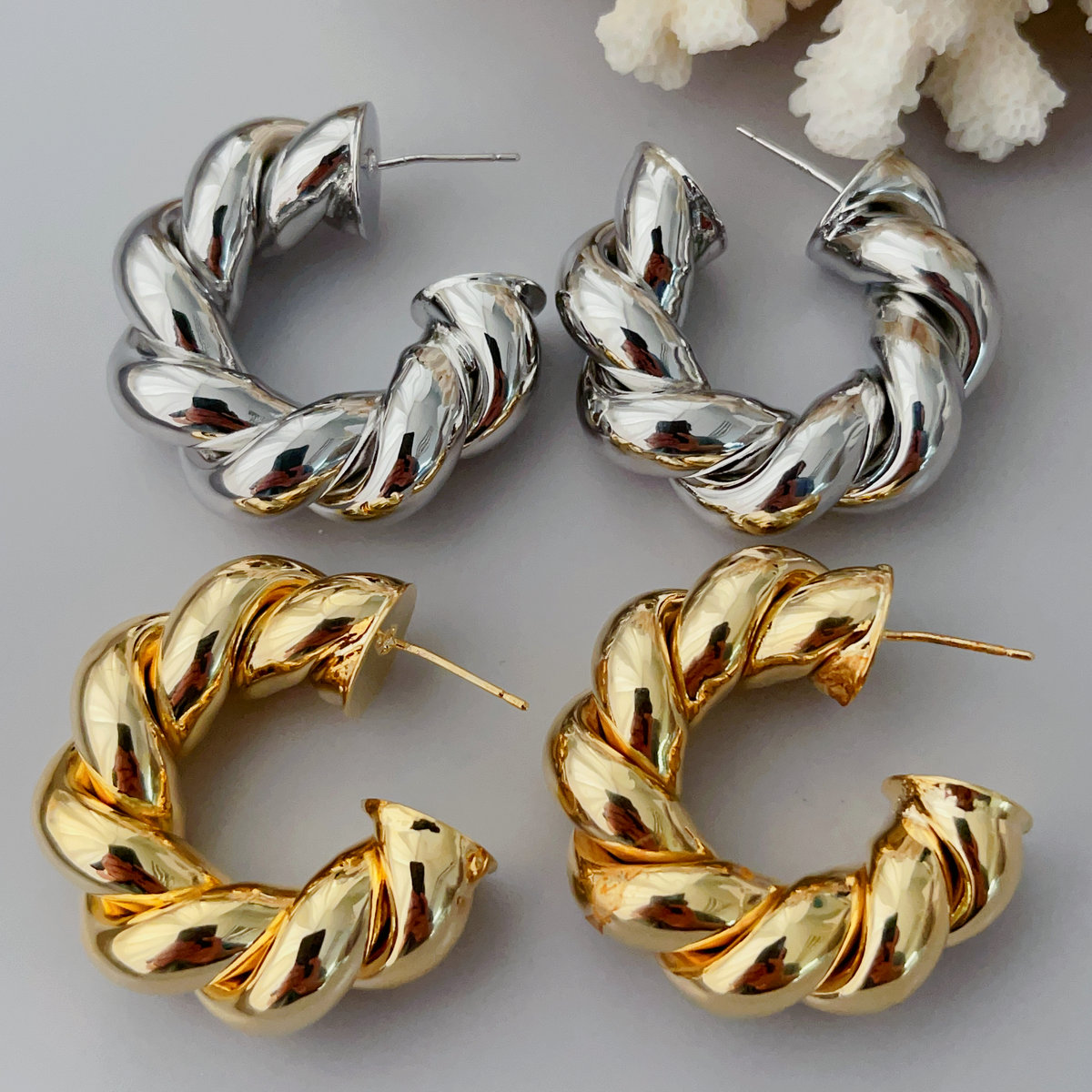 Big chunky twist hoop earrings