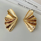 Gold fan earrings