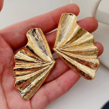 Gold fan earrings