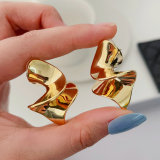 Fashon S shape earrings