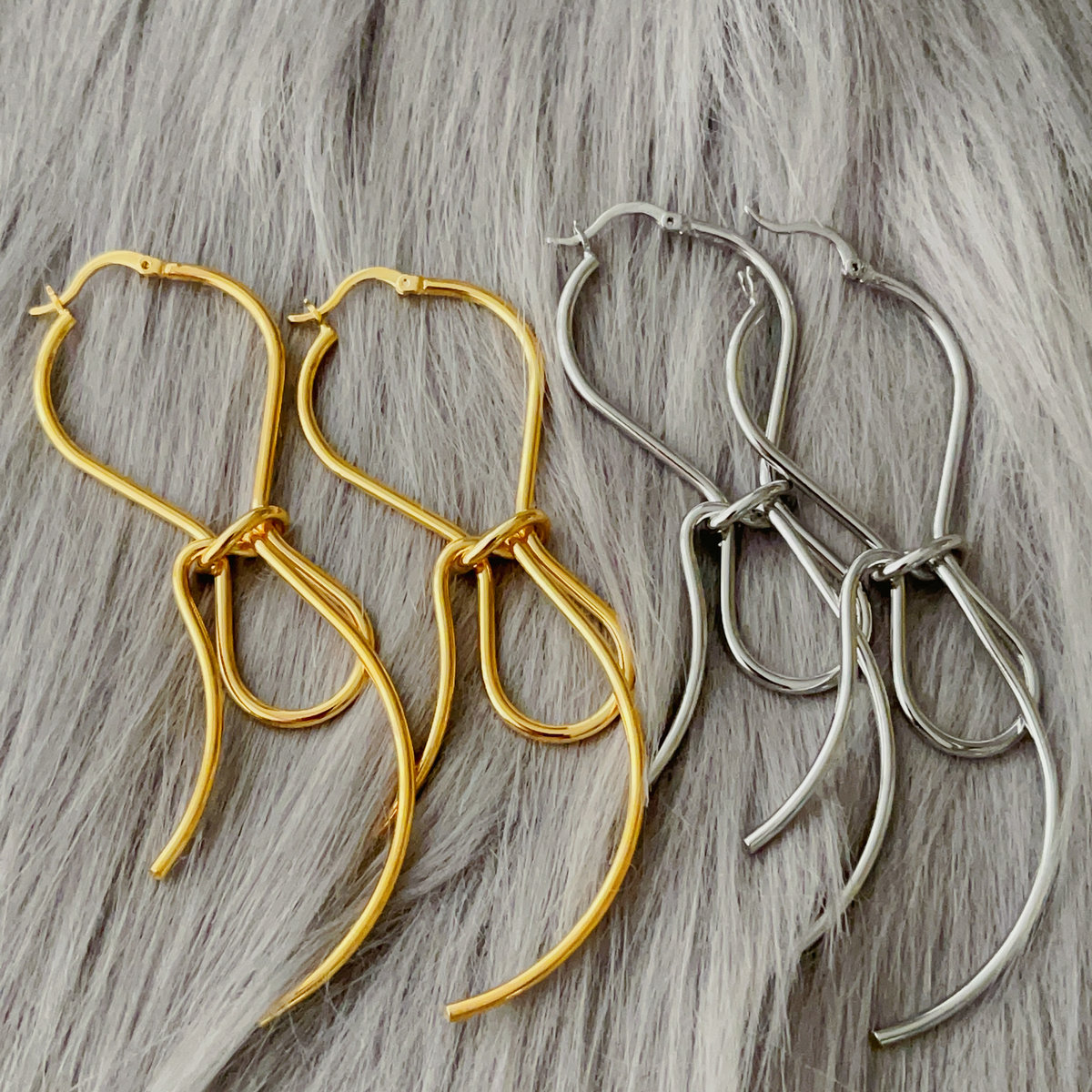 Speacil metal earrings