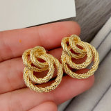 Circle metal earrings