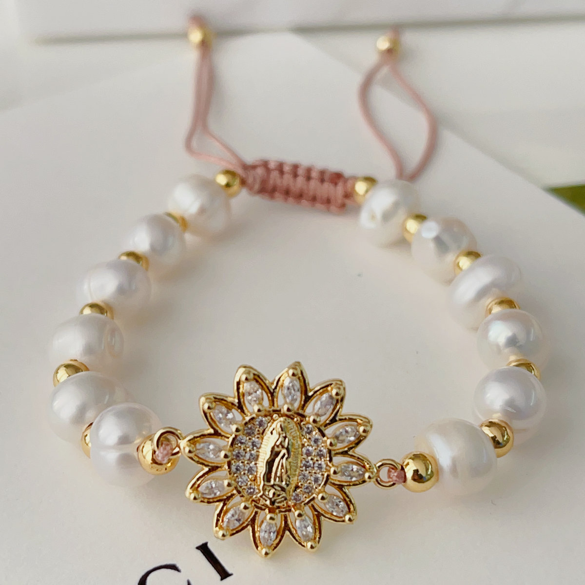 Handmade fresh water pearl bracelet