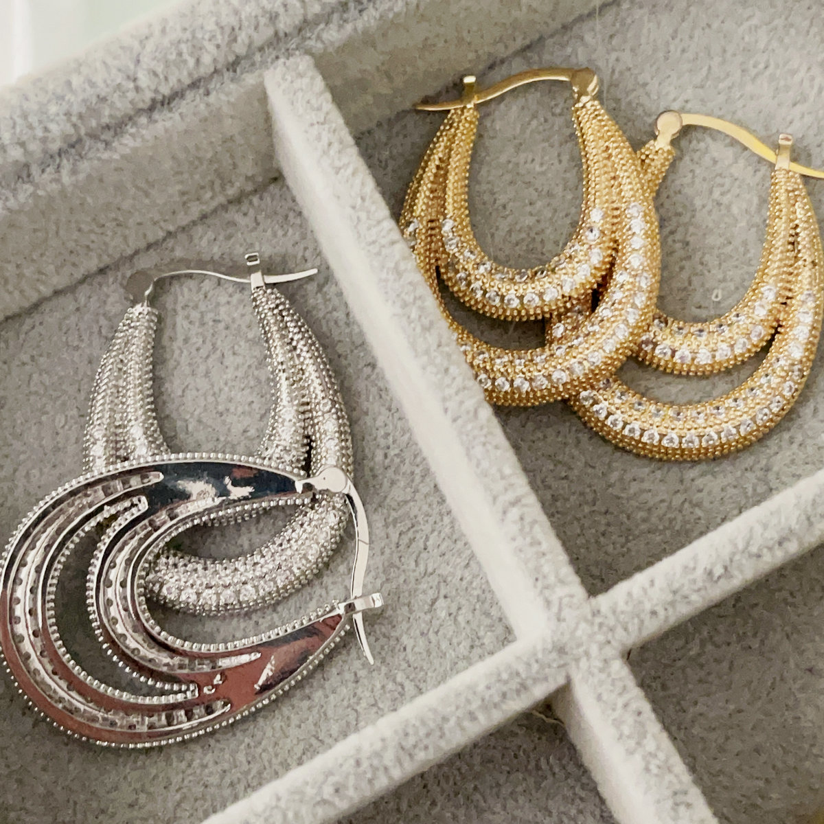 Double pave zircon hoops