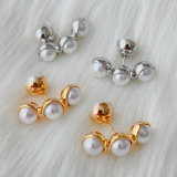 Moon pearl earrings