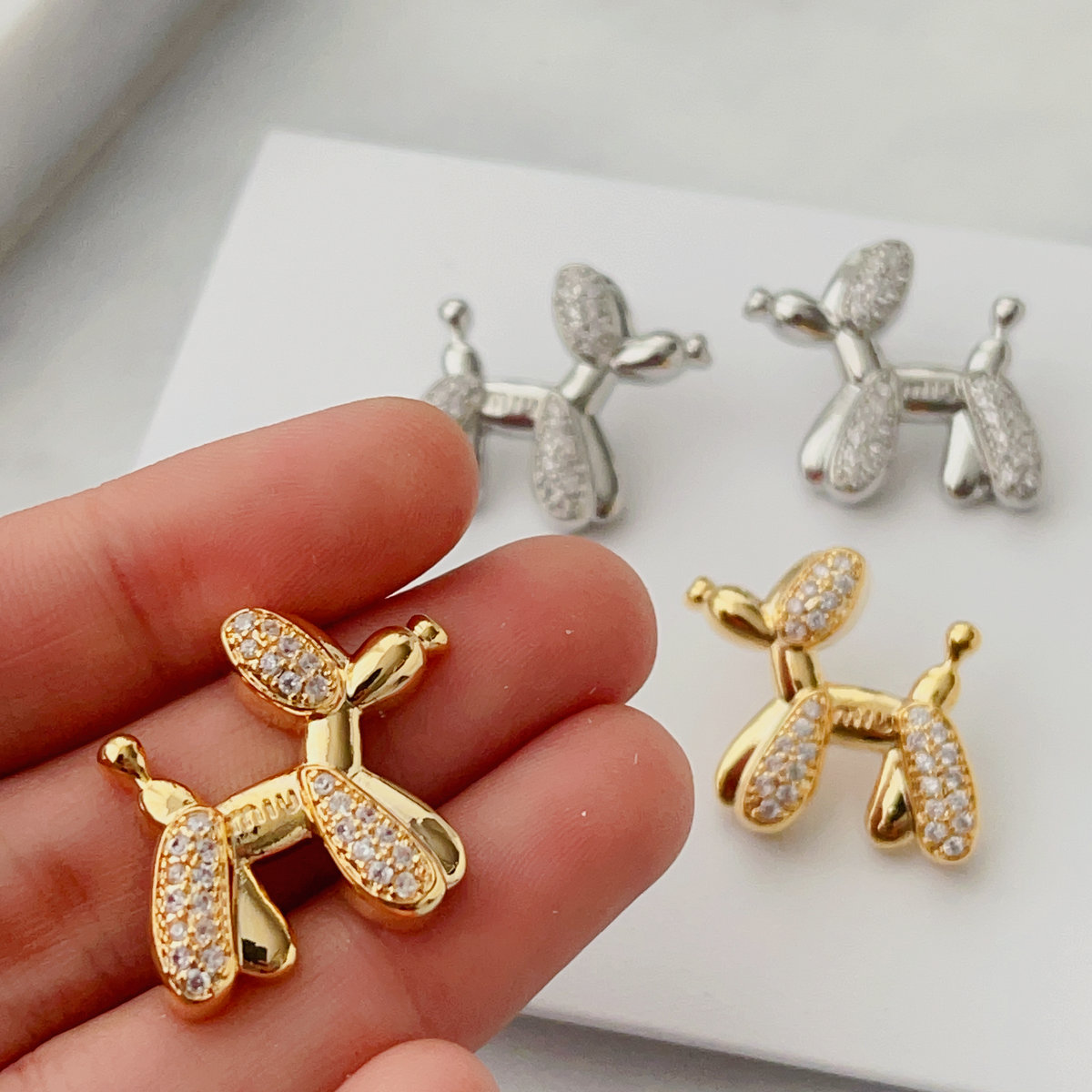 Dot dog earrrings
