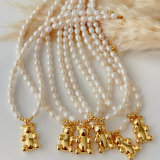 Big teddy bear pendant pearl necklace