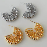 Ball half moon earrings
