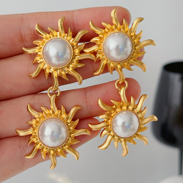Sun flower glass pearl earrings
