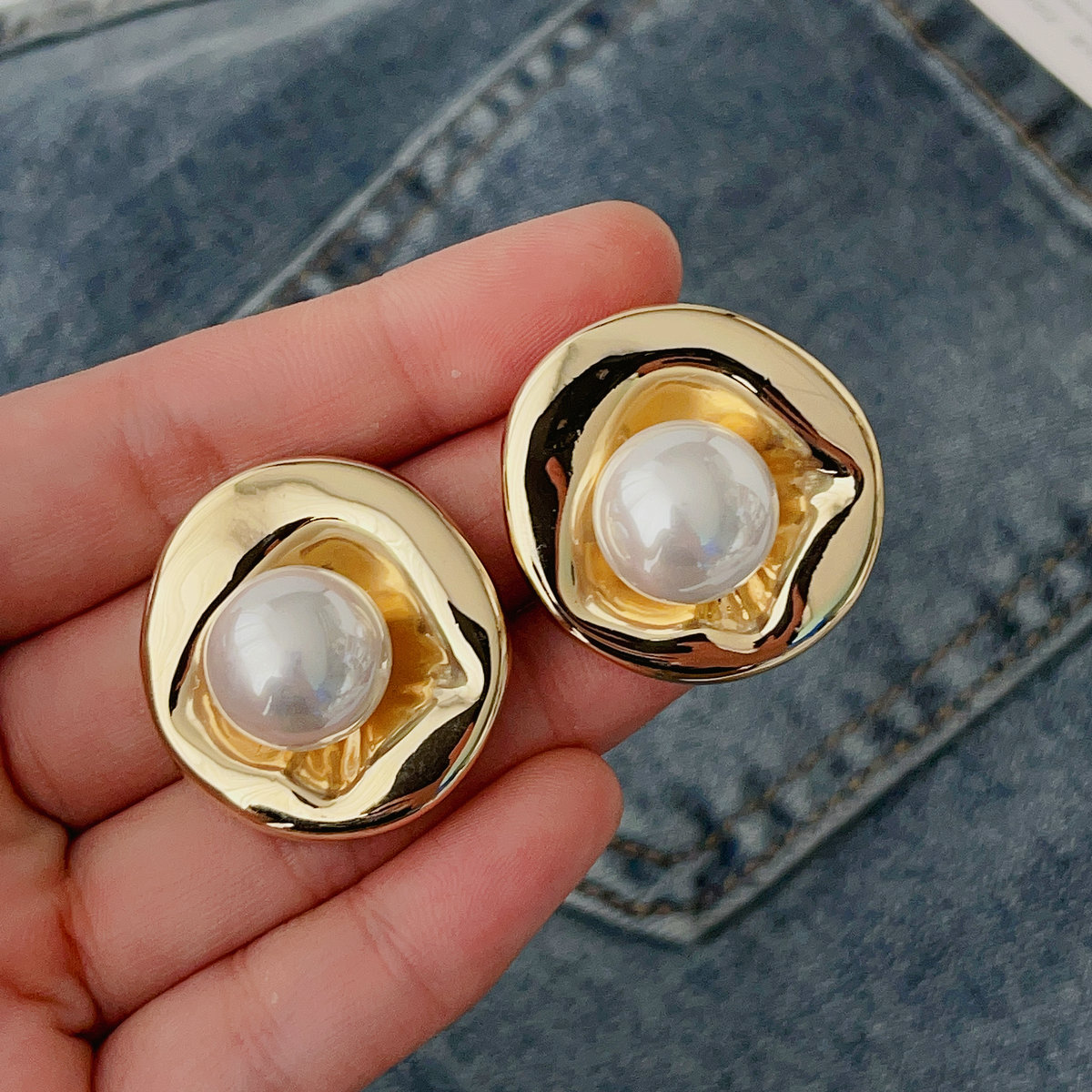 Pearl earrings