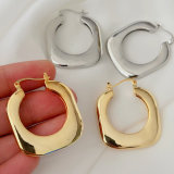 Square chunky earrings