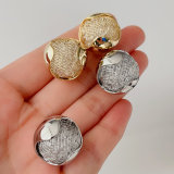 Ball earrings