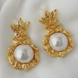 Leaf glass pearl chunky earrings