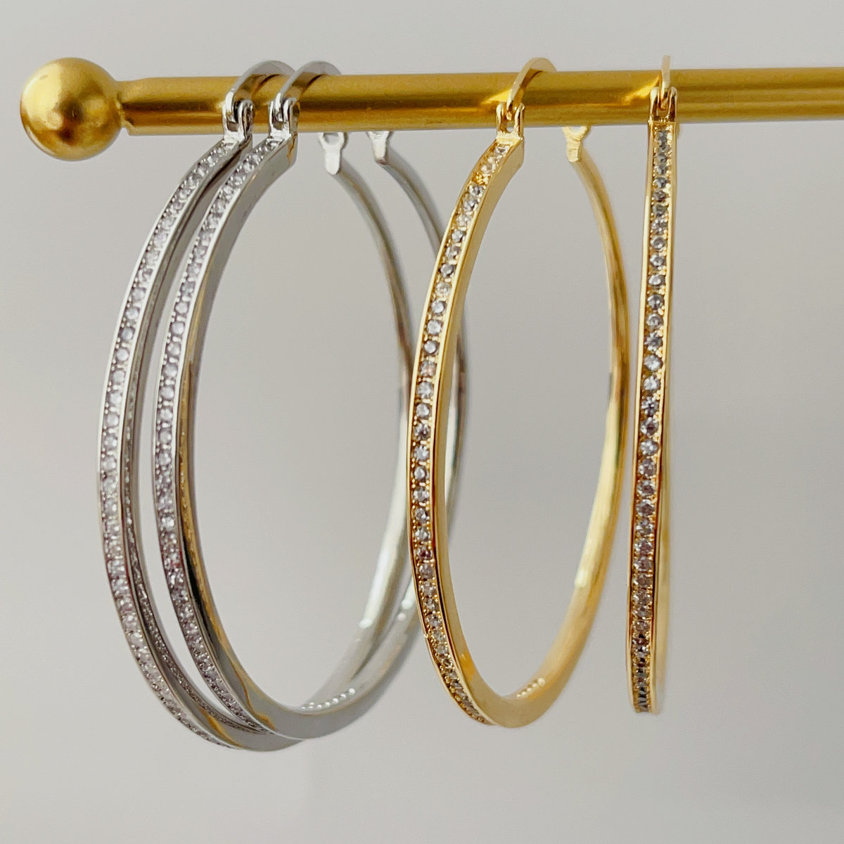 Big simple hoops