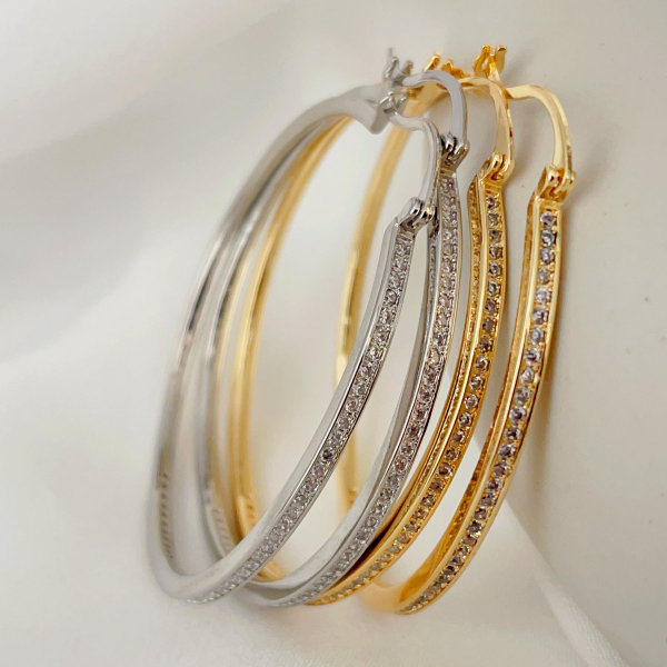 Big simple hoops