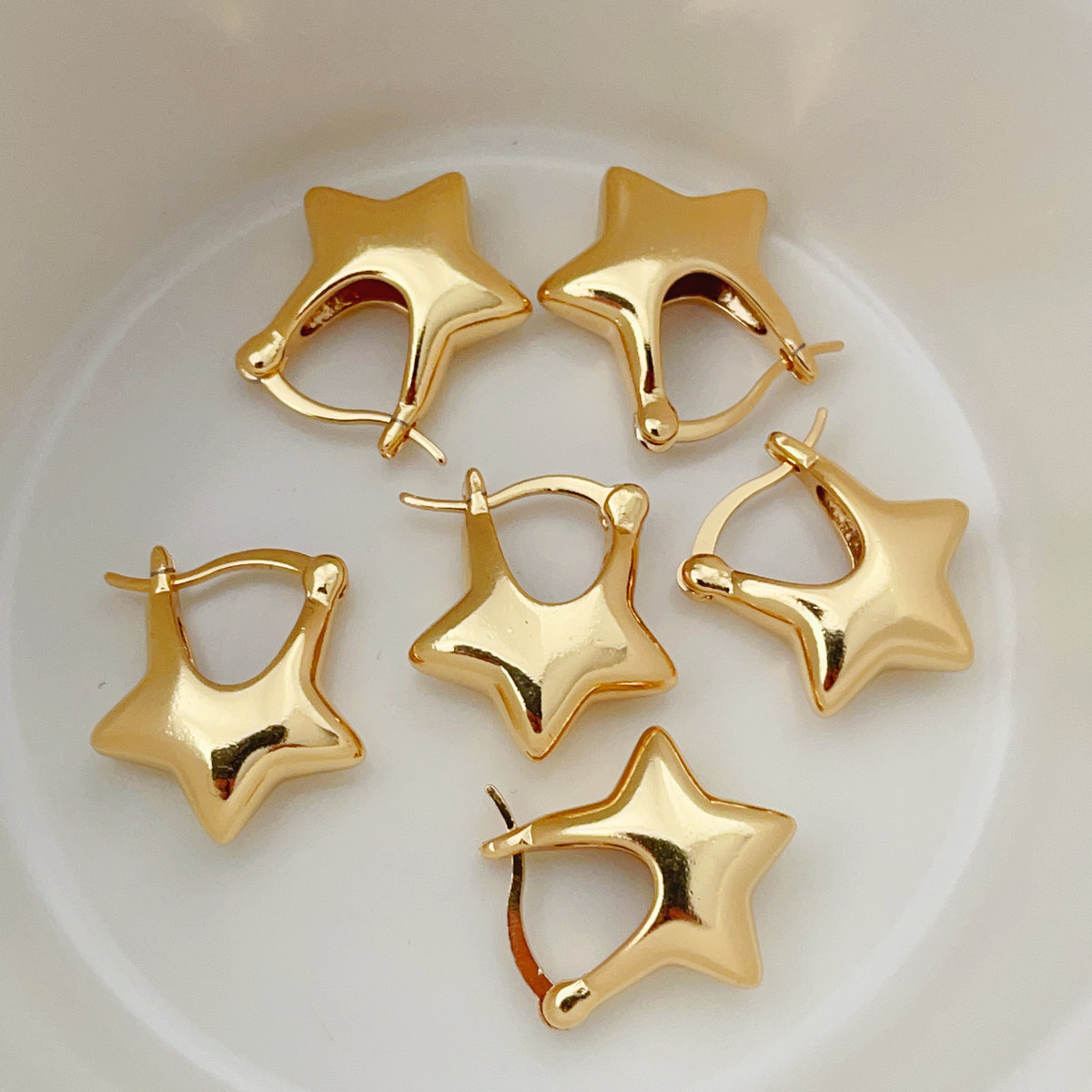 Metal heart earrings