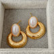 Simple earrings