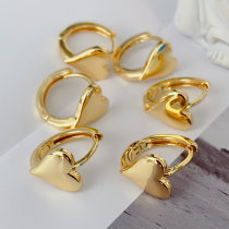 Metal heart earrings