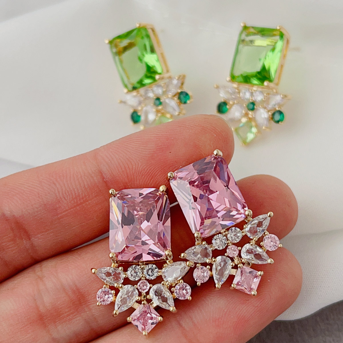 Fine zircon party earrings
