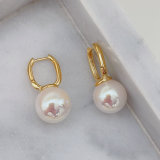 Drop pearl earrings