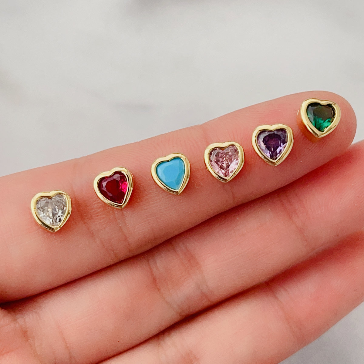 Pave heart bead