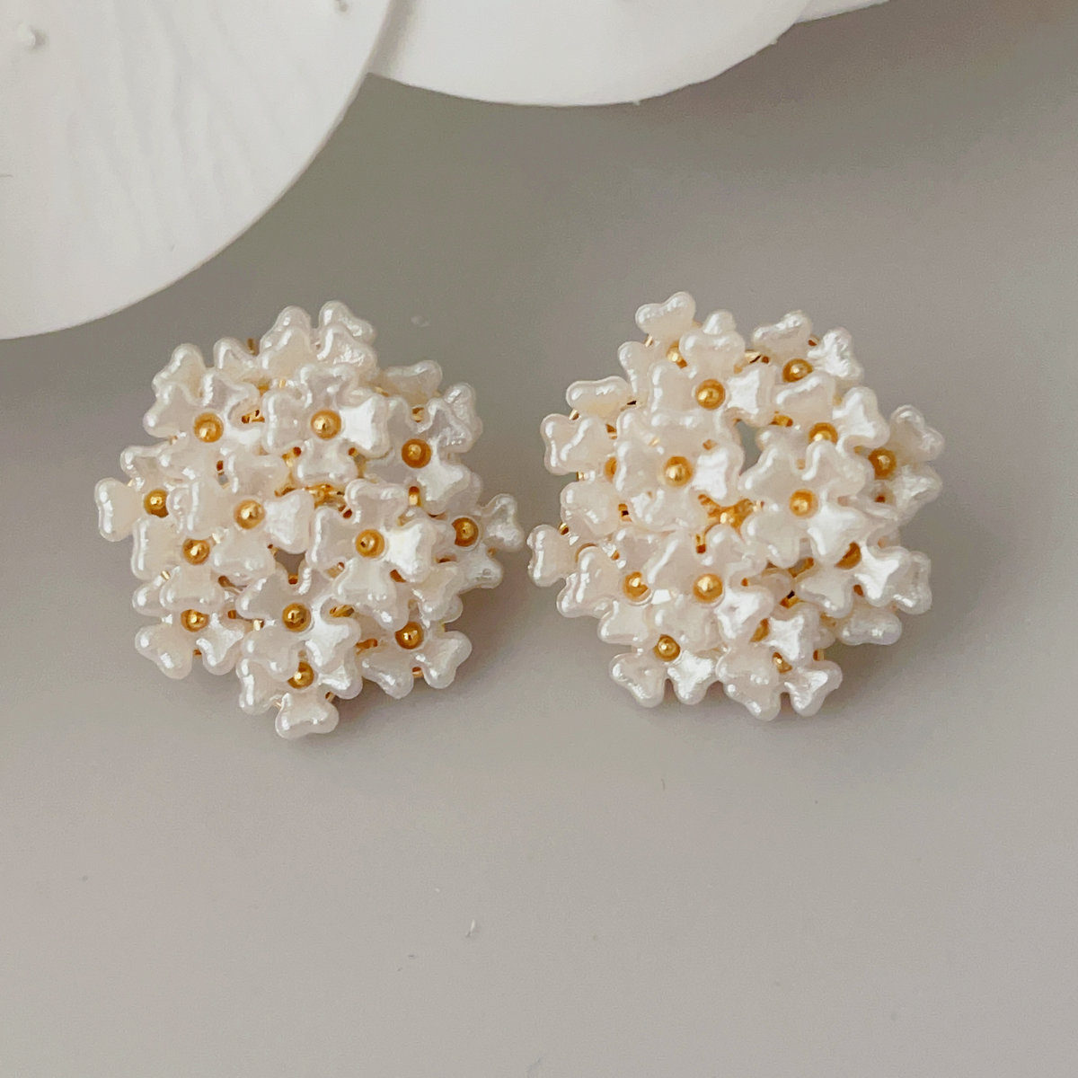 Flower earrings